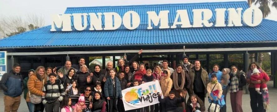 Grupo de Full Viajes en Mundo Marino